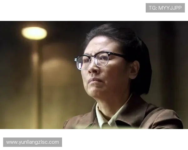 风筝：3000字震撼解说，他15年的伪装，只为等到那一刻